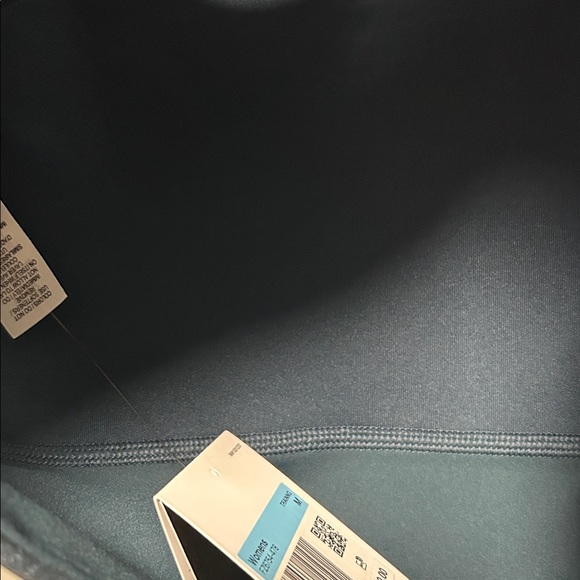 NWT- Women’s Nike Navy Set 7/8 Leggings & Convertible Sports Bra Size Medium - Picture 7 of 12